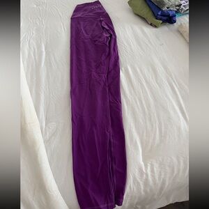 NVGTN leggings workout